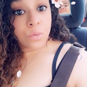 Meet your Posher, Falisha